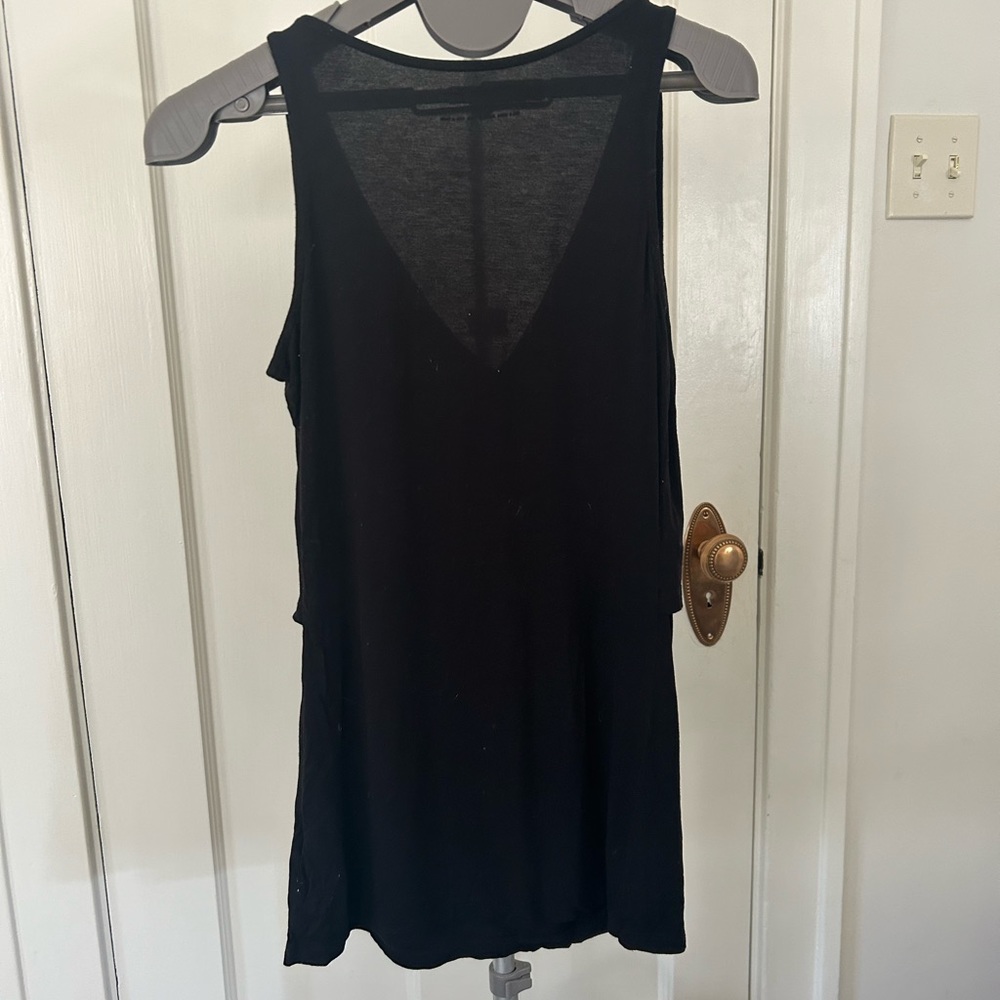 Pea in the pod black NURSING tank